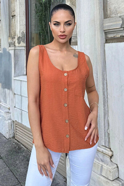 STİLVİA Bluză de damă din in, cu gât rotund și detaliu cu nasturi, cu bretele groase