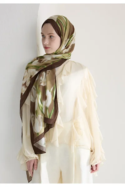 Fresh Iris Garden Flower Viscos Shal Brown