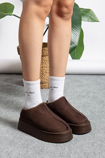 brawerlife Uggly Equivalent Mini Suede Women's Brown Boots