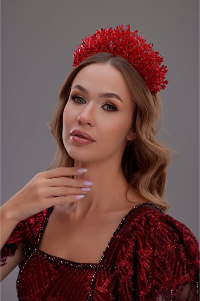 Magic Tiara Kristal Çiçek Desenli Gelin Tacı – Gümüş Işıltılı Zarif Tasarım