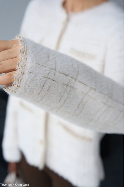 CADDELAMODA Women's Gold Buttoned Glitter Pocketed Bearded Soft Cardigan