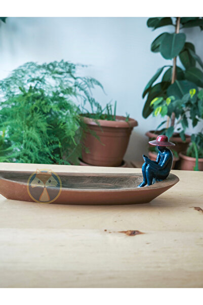 Tilki Atölye Minimalist Balıkçı Figürlü Kayık Tütsülük – 3D Baskı Dekoratif Ürün (Güncellendi)