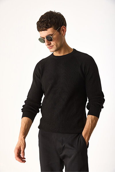 VENA Πλεκτό πουλόβερ με κανονική εφαρμογή με λαιμόκοψη