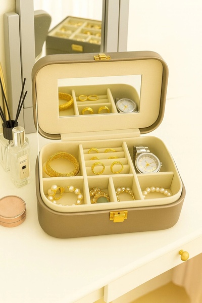 Evistro منظم صندوق مجوهرات من الجلد للسفر والمجوهرات مقاس 20 سم منتج مستورد ب...