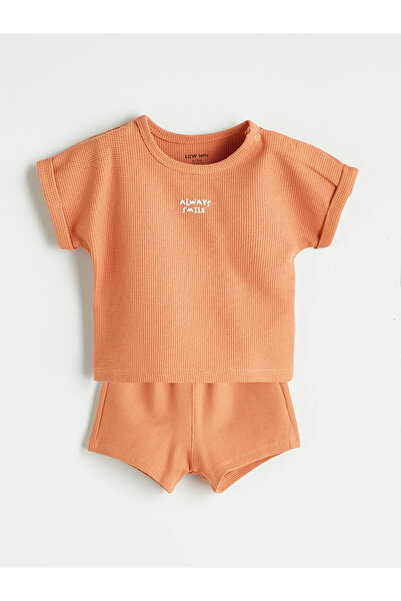 LC Waikiki Orange Crew Neck Printed Baby Boy T-Shirt and Shorts 2-Piece Set