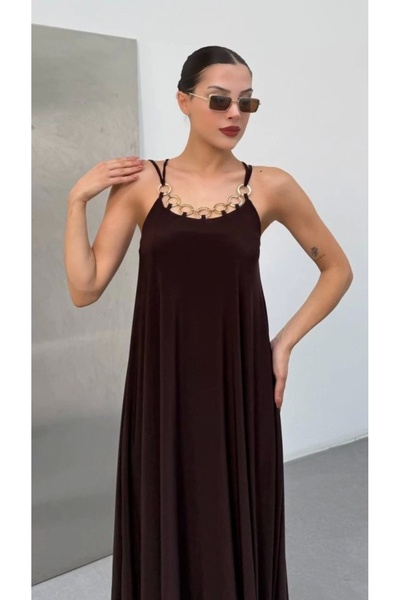 Silerra Women's Shoulder Strap Bird's Eye Chain Detail Sandy Fabric Maxi Size Dress