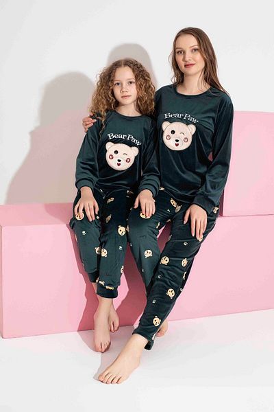 Mine style Velvet-Green Moon Embroidery Winter French Velvet Pajamas Set