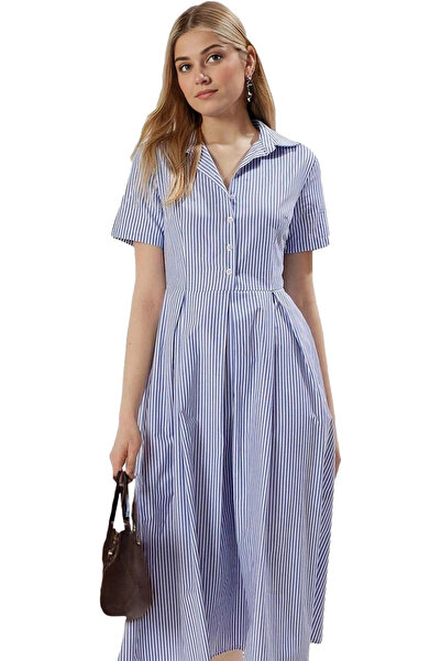 PayBuy Γυναικείο ριγέ μίντι φόρεμα με μισή πατιλέτα Λεπτομέρεια Casual καλοκα...