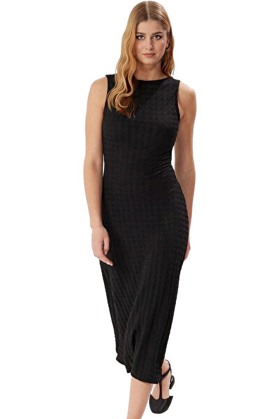 PayBuy Γυναικείο μάξι πλεκτό φόρεμα με λαιμόκοψη V με χαμηλή πλάτη Seersucker...