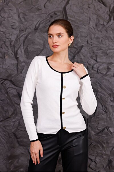 Pulli Collection White Contrast Stripe Buttoned Blouse – Long Sleeve