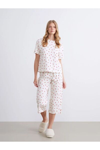LC Waikiki Women's 100% Cotton Capri Pajamas Set