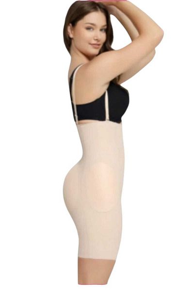 Fstyle Full compression garment with four pads on the sides and back to tighten and shape the body