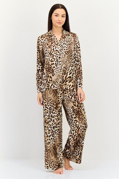 Bebe Women 2 Pieces Animal Print Long Sleeves Nightwear Set, Multicolor