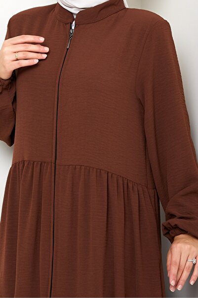 Bestenur Φεράζ με φερμουάρ με λεπτομέρεια στο πάτωμα 1586 - Καφέ