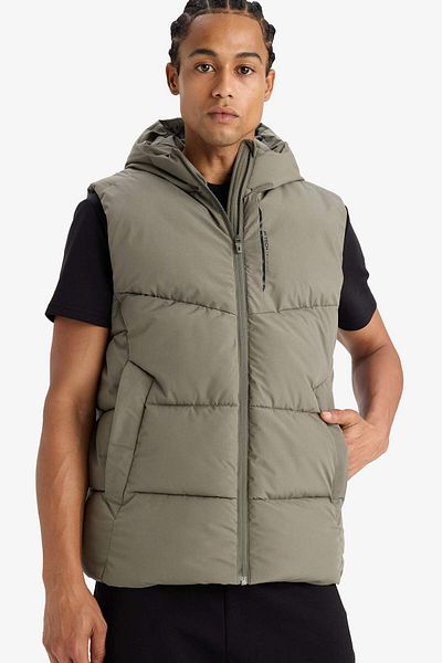 DeFacto Defactofit Regular Fit Hooded Waterproof Zippered Puffer Vest E9216Ax25Au