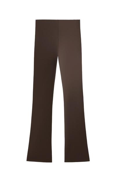 Oysho Raise up compressive 80cm flare trousers