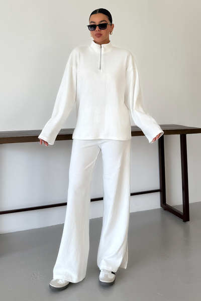MODAGEN Women's White Half Zipper Stand Collar Sweater with Bottom-Top Pants Suit