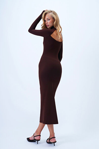 Trend Alaçatı Stili Women's Bitter Brown Stand Collar Backless Maxi Length Sandy Dress Alc-X14385