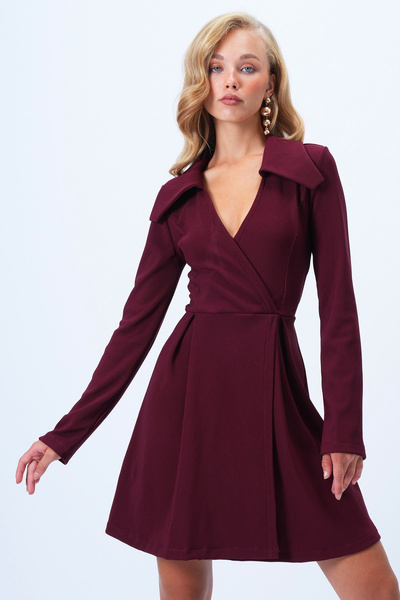 Trend Alaçatı Stili Women's Burgundy Double Breasted Cutout Pleated Detailed Slit Mini Dress Alc-X14427