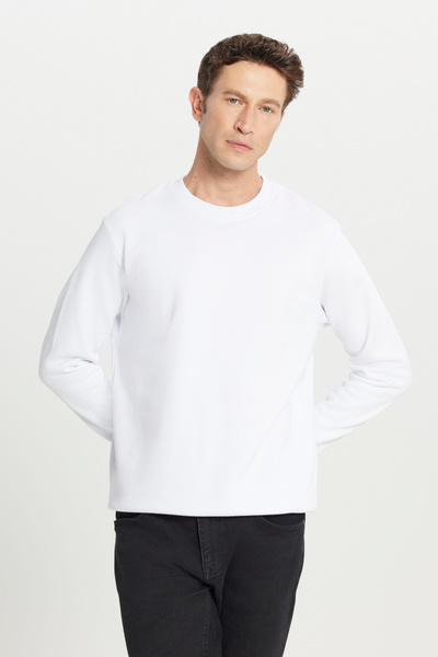 AC&Co / Altınyıldız Classics White Crew Neck Sweatshirt - 3 Thread, Fleece, Standard Fit