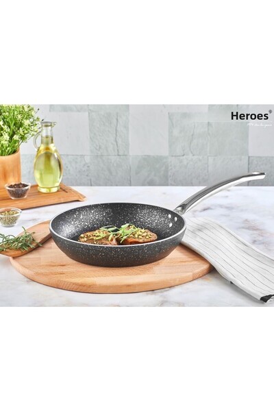 Kahramanlar No. 26 Stone Pan Black 3412