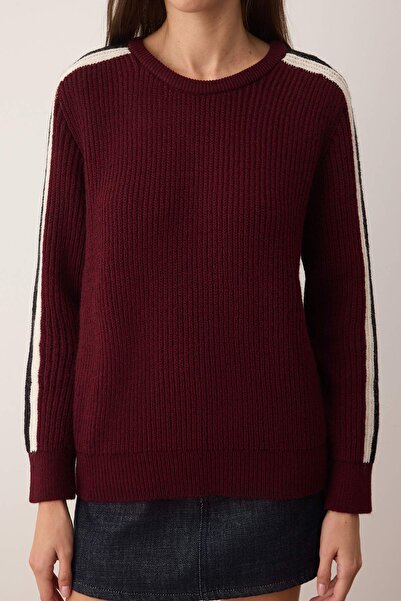 Trendyol Collection Burgundy Color Block Wide Fit Knitwear Sweater Twoaw26Kz00115