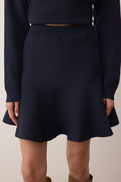 Trendyol Collection Sötétkék puha textúrájú pulóver szoknya kötöttáru alsó - felső szett TWOAW26AU00014