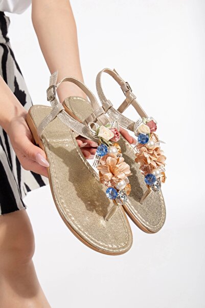 GULT صندل نسائي صيفي فليب فلوب - مزين