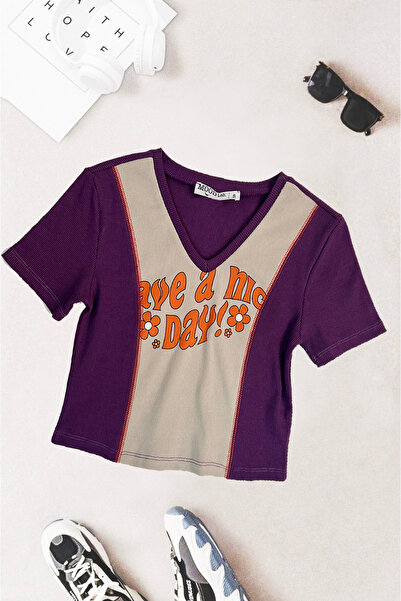 Mood Lab Λεπτομερές μπλουζάκι Crop Slogan με τυπωμένο κομμένο καμισόλι Karyoka