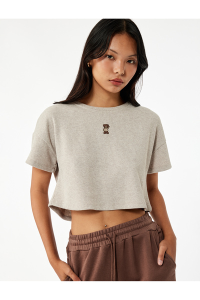 Koton Short Sleeve Crew Neck Teddy Bear Embroidery Detailed Crop Pajama Top