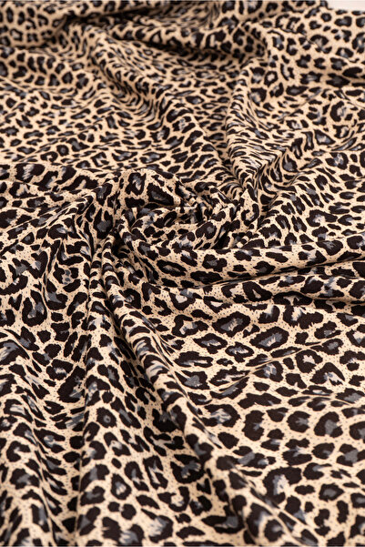 podyum moda Leopar Desenli %100 Viskon Kumaş – Leopar Desenli Elbiselik, Tuniklik, Pantolonluk Kumaş 2.5 m