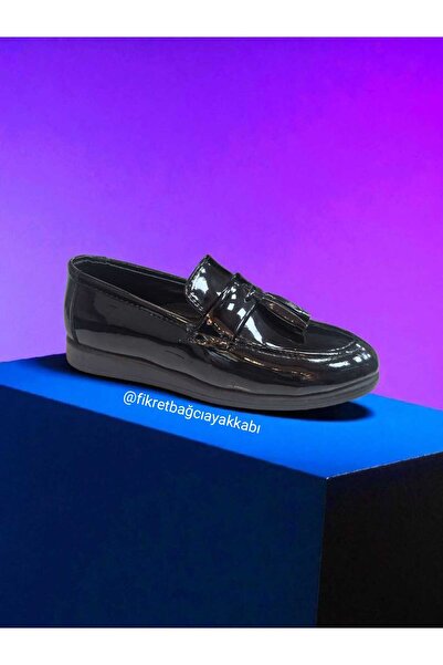 fikret bağcı حذاء نادل من الجلد اللامع