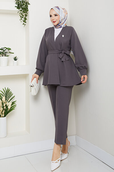 modapark.ist Γυναικείο κοστούμι παντελόνι με λεπτομέρεια με ζώνη