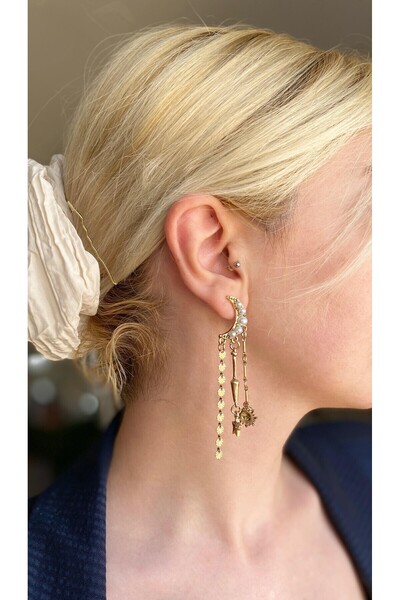 MIRADA JEWELRY Vintage İnci Detaylı Sallantılı Güneş Ay ve Yıldız Küpe