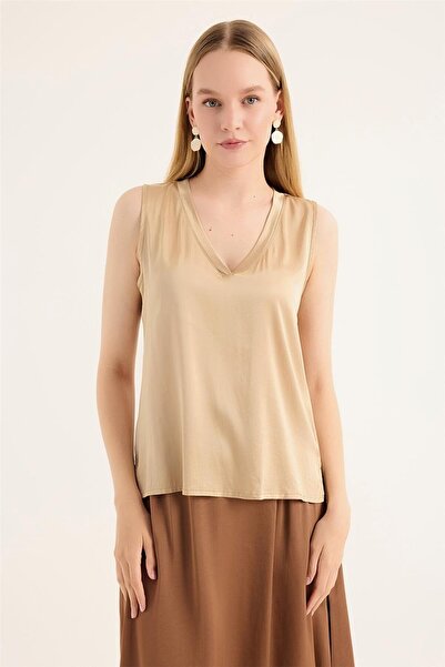 HomeStore Pervazlı V Yaka Bluz