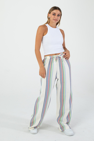 Nuevo Kadın Müslin Kumaş Çizgili Rahat Kesim Bol Paça Pantolon – Günlük Kombin
