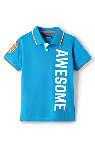 Pine kids قميص بولو بأكمام نصفية مع طباعة نصية رائعة - أزرق