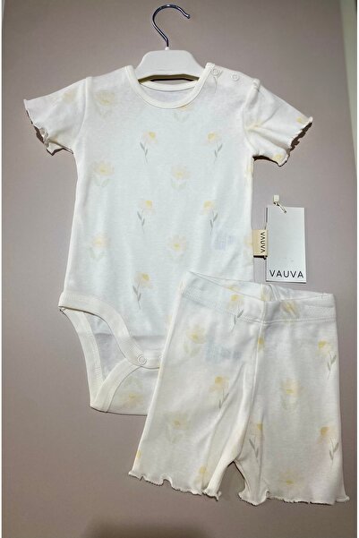 NOBLEKIDS Baby Bodysuit & Shorts Set – Floral Pattern