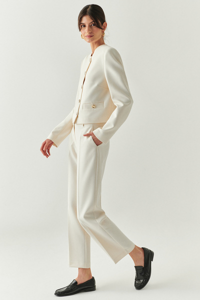 Exquise Regular High Waist Woven Trousers with Pockets