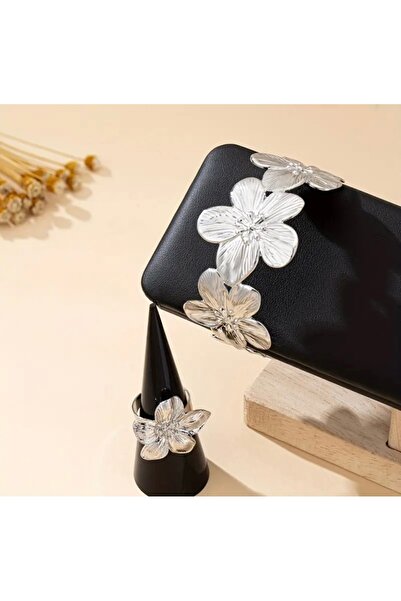 Atelier by Ece Silver Color Silver Flower Design Adjustable Ring (Ring Only)