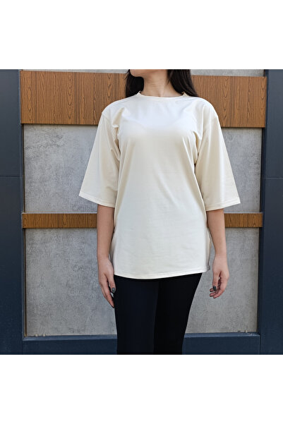 siyalife Μπλουζάκι με λαιμόκοψη, ίσιο μισό μανίκι, λεπτομέρεια με σκίσιμο, άνετο κομμένο, κρεμ υπερμεγέθη μπλουζάκι