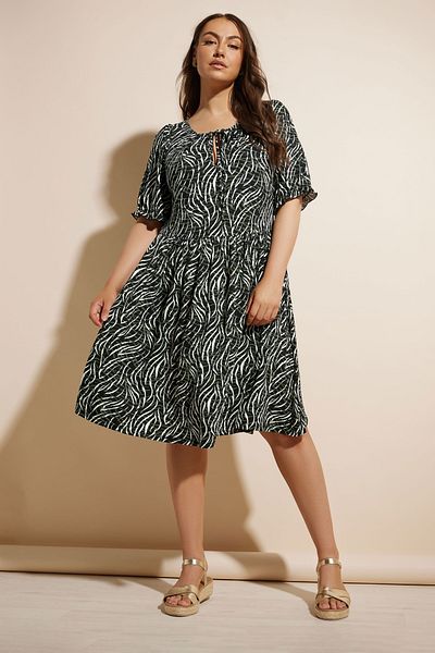 Stil Diva Plus Size Collar Gathered Patterned Mini Dress 304018