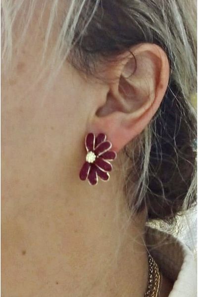mos&more Burgundy Half Flower Small Women's Earrings