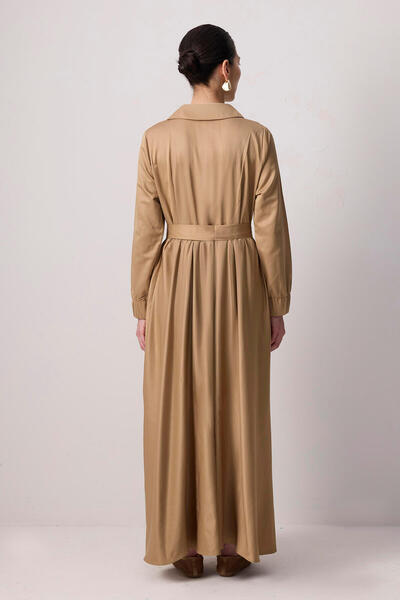 Touché Privé ΦΟΡΕΜΑ ΜΕ ΦΕΡΜΟΥΑΡ ΚΑΤΩ ΤΗΣ ΛΑΒΕΣ