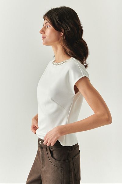 Exquise Stone Detailed Boat Neck Sleeveless Regular Knitted Blouse