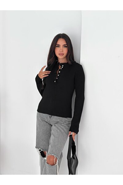 BisuModa Firfir Collar Button Knitwear Sweater