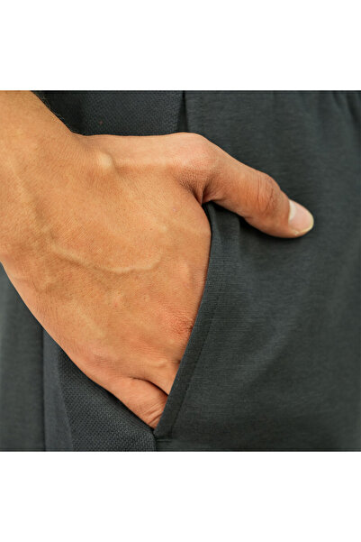 Giordano Men's Cotton Blend Interlock Elastic Waist Shorts