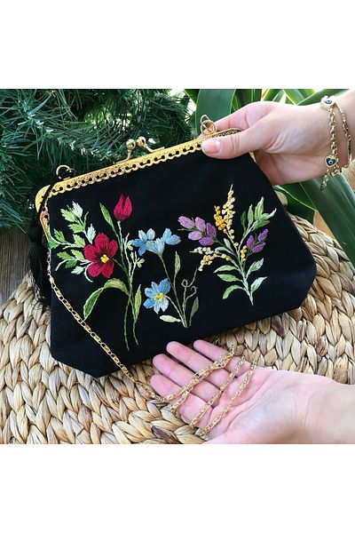 Home Black Linen Hand Embroidered Vintage Style Bag. Gold Color Chain Detailed. 100% Handmade 25X15 Size