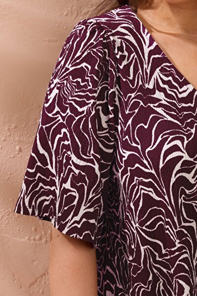 Stil Diva Plus Size V-Neck Short Sleeve Abstract Pattern Asymmetric Cut T-Shirt 616219