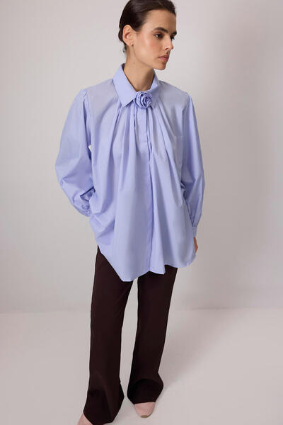 Touché Privé 100% Cotton Rose Detail Shirt
